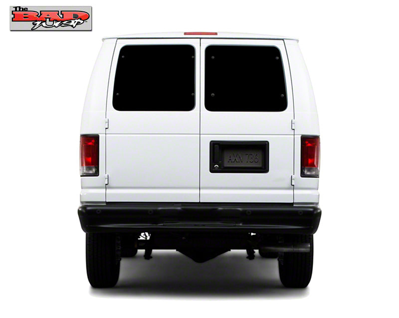 146 2010 Ford E-350 SD Cargo